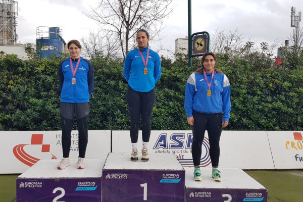 JOSIPA MIKULEC SREBRNA NA ZIMSKOM BACAČKOM PH U SPLITU