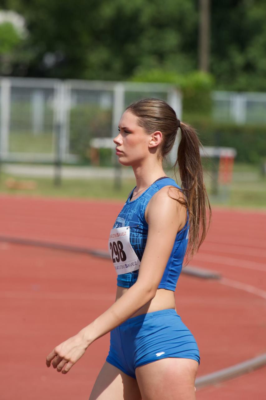 Dora Čolig osvojila 1. mjesto u skoku u vis